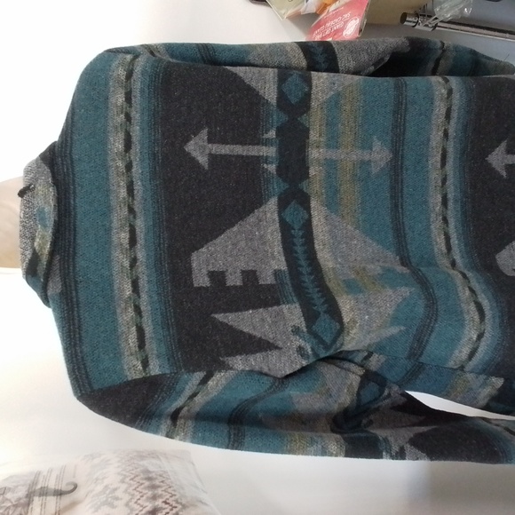 Aztec Geometric Pattern Open Wool Cardigan - Picture 11 of 13